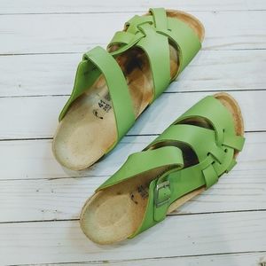 Pisa Birko-flor Spearmint Sandals
